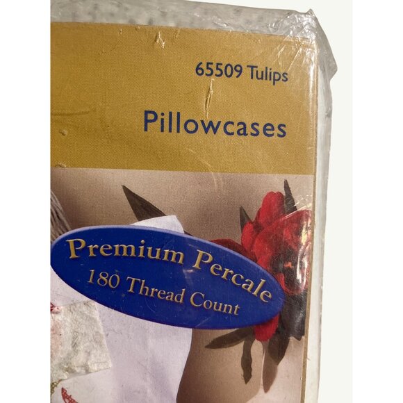 Bucilla Special Edition Premium Percale Tulips Pillowcases Craft Kit - Picture 2 of 7
